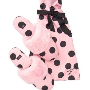 Victoria’s Secret Women Slippers